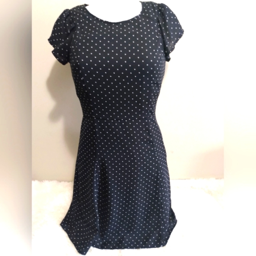 EUC H&M womans size 4 black and white polka dot midi dress